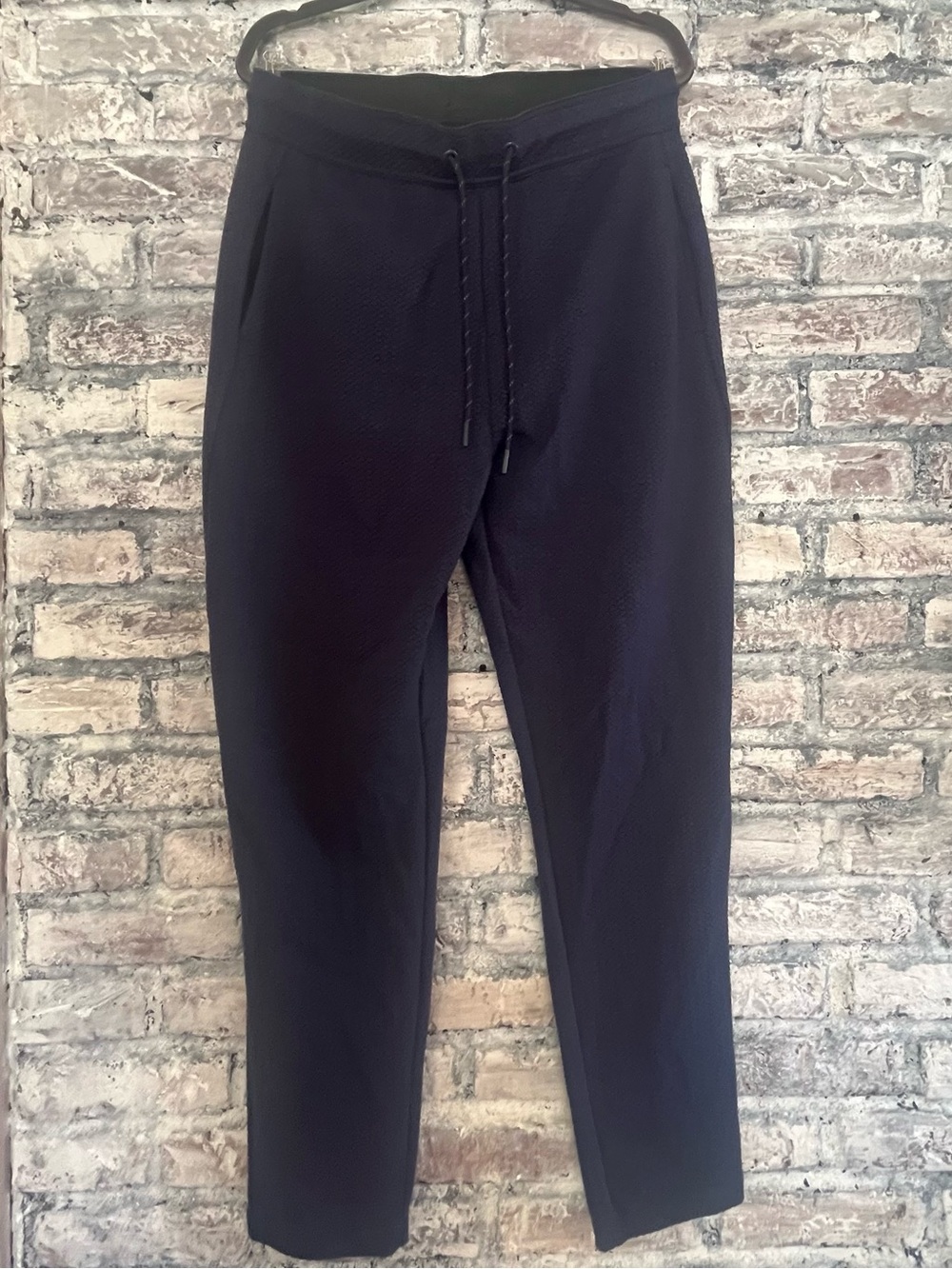 VIVELY Drawstring Joggers with Waffle-knit feel & Taper legs excellent condition